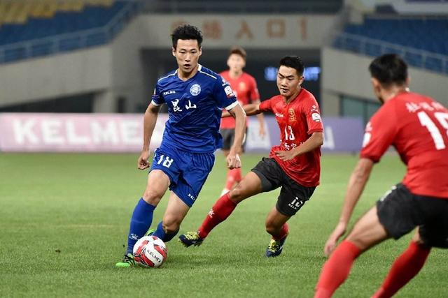 曼联低调操作，6500万强援即将加盟布莱顿